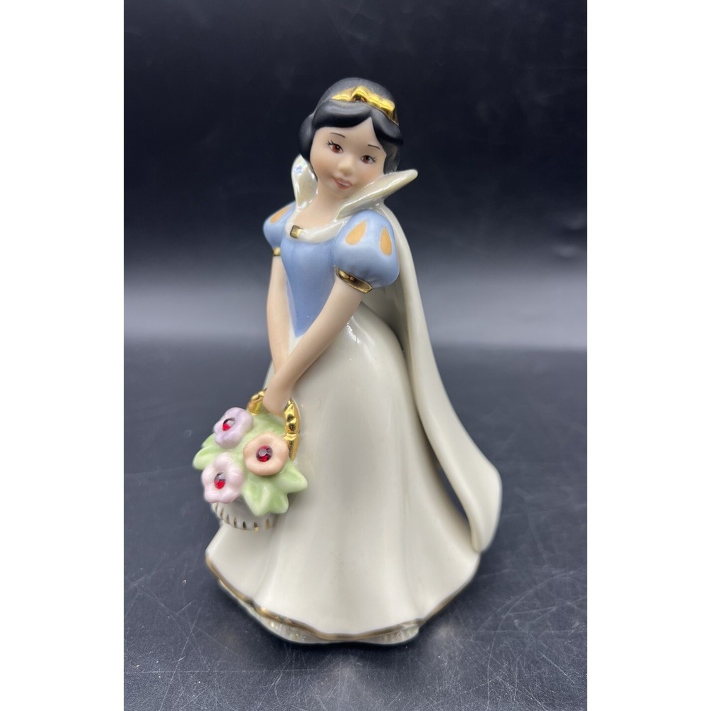 Lenox Disney A Bouquet From Snow White January Birthstone Figurine